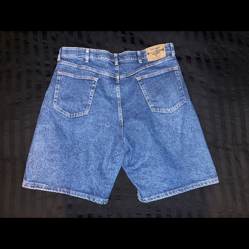 Wrangler jean shorts - Picture 2 of 4